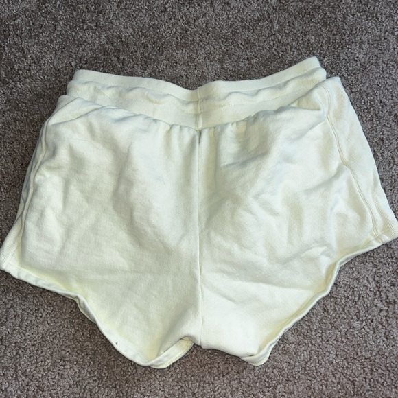Yellow sweat shorts - Picture 6 of 6